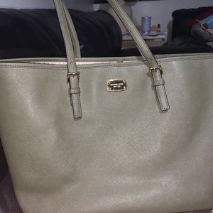 Large Michael Kors tote bag